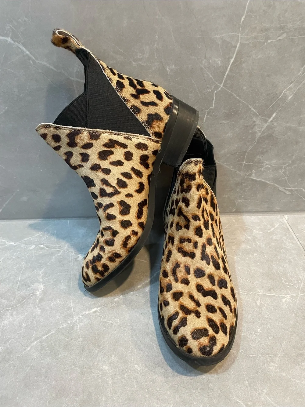 ALDO Leopard Print Hair Texture Chelsea Boots Size 7
